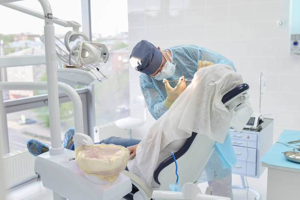 Best Emergency Tooth Extraction in Orange Grove, TX